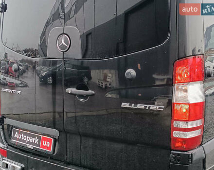 Черный Мерседес Sprinter, объемом двигателя 3 л и пробегом 218 тыс. км за 35790 $, фото 12 на Automoto.ua