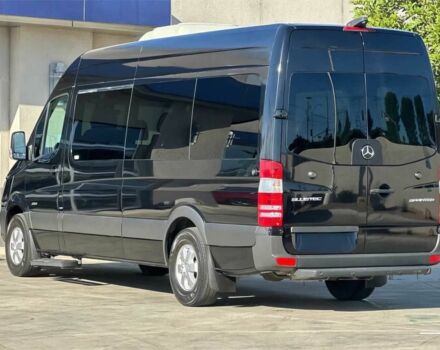 Черный Мерседес Sprinter, объемом двигателя 3 л и пробегом 77 тыс. км за 6500 $, фото 4 на Automoto.ua