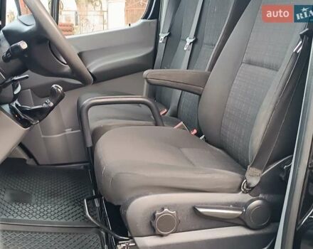 Черный Мерседес Sprinter, объемом двигателя 2.99 л и пробегом 320 тыс. км за 29750 $, фото 37 на Automoto.ua