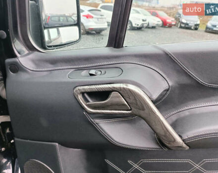 Черный Мерседес Sprinter, объемом двигателя 3 л и пробегом 218 тыс. км за 35790 $, фото 34 на Automoto.ua