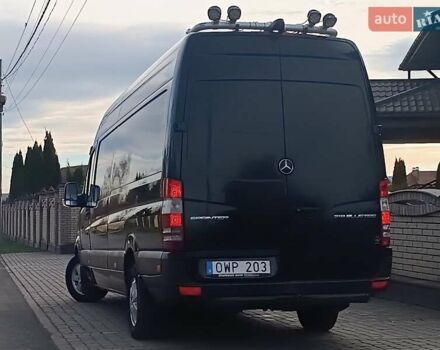 Черный Мерседес Sprinter, объемом двигателя 2.99 л и пробегом 320 тыс. км за 29750 $, фото 12 на Automoto.ua