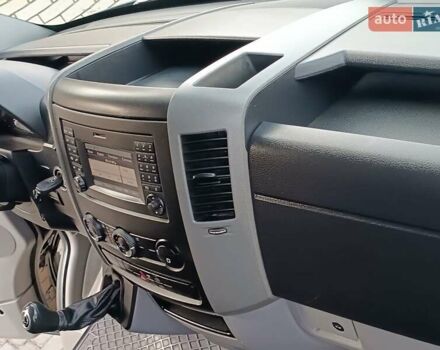 Черный Мерседес Sprinter, объемом двигателя 2.99 л и пробегом 320 тыс. км за 29750 $, фото 45 на Automoto.ua