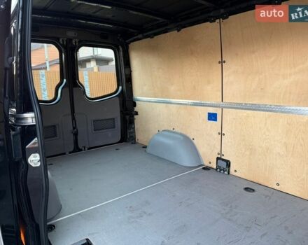 Черный Мерседес Sprinter, объемом двигателя 2.2 л и пробегом 278 тыс. км за 20900 $, фото 17 на Automoto.ua