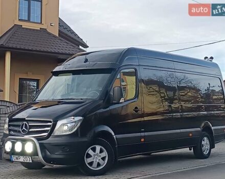Черный Мерседес Sprinter, объемом двигателя 2.99 л и пробегом 320 тыс. км за 29750 $, фото 3 на Automoto.ua