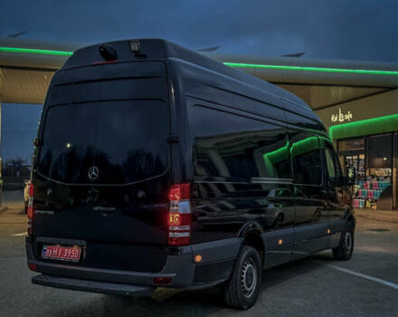 Черный Мерседес Sprinter, объемом двигателя 0 л и пробегом 450 тыс. км за 23500 $, фото 4 на Automoto.ua