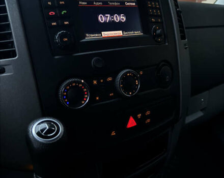 Черный Мерседес Sprinter, объемом двигателя 0 л и пробегом 450 тыс. км за 23500 $, фото 10 на Automoto.ua