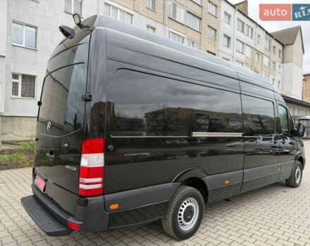 Черный Мерседес Sprinter, объемом двигателя 2.2 л и пробегом 262 тыс. км за 21600 $, фото 9 на Automoto.ua