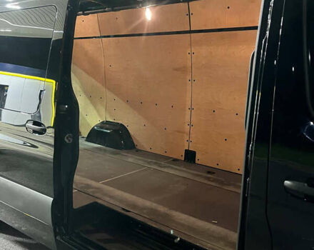 Чорний Мерседес Sprinter, об'ємом двигуна 2.2 л та пробігом 372 тис. км за 25500 $, фото 32 на Automoto.ua