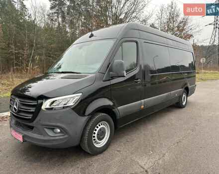 Черный Мерседес Sprinter, объемом двигателя 2.2 л и пробегом 370 тыс. км за 23800 $, фото 5 на Automoto.ua