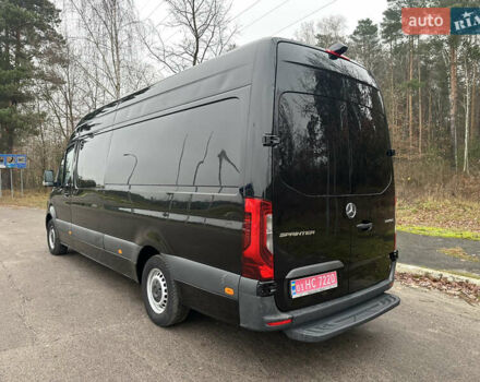 Черный Мерседес Sprinter, объемом двигателя 2.2 л и пробегом 370 тыс. км за 23800 $, фото 8 на Automoto.ua