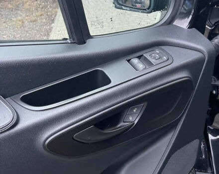 Чорний Мерседес Sprinter, об'ємом двигуна 2.2 л та пробігом 372 тис. км за 25500 $, фото 16 на Automoto.ua