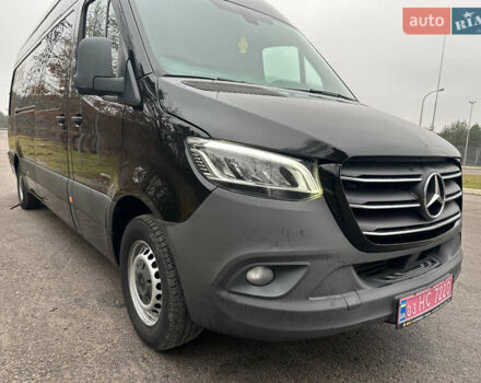 Черный Мерседес Sprinter, объемом двигателя 2.2 л и пробегом 370 тыс. км за 23800 $, фото 13 на Automoto.ua