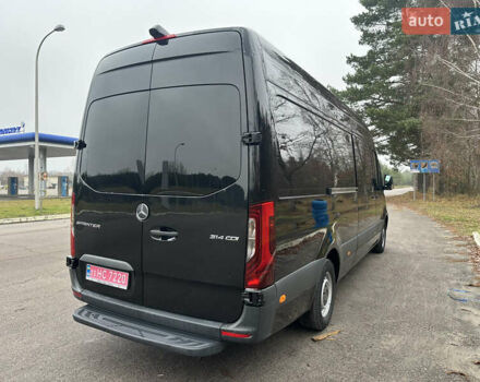Черный Мерседес Sprinter, объемом двигателя 2.2 л и пробегом 370 тыс. км за 23800 $, фото 10 на Automoto.ua