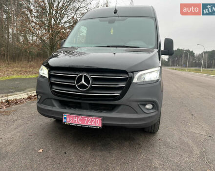 Черный Мерседес Sprinter, объемом двигателя 2.2 л и пробегом 370 тыс. км за 23800 $, фото 16 на Automoto.ua