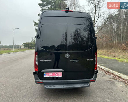 Черный Мерседес Sprinter, объемом двигателя 2.2 л и пробегом 370 тыс. км за 23800 $, фото 9 на Automoto.ua
