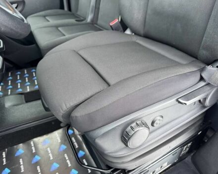 Черный Мерседес Sprinter, объемом двигателя 2.2 л и пробегом 202 тыс. км за 29990 $, фото 19 на Automoto.ua