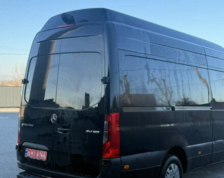 Чорний Мерседес Sprinter, об'ємом двигуна 0 л та пробігом 255 тис. км за 23900 $, фото 5 на Automoto.ua