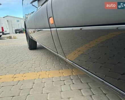 Черный Мерседес Sprinter, объемом двигателя 3 л и пробегом 196 тыс. км за 39900 $, фото 44 на Automoto.ua