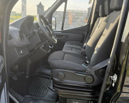 Чорний Мерседес Sprinter, об'ємом двигуна 0 л та пробігом 255 тис. км за 23900 $, фото 14 на Automoto.ua