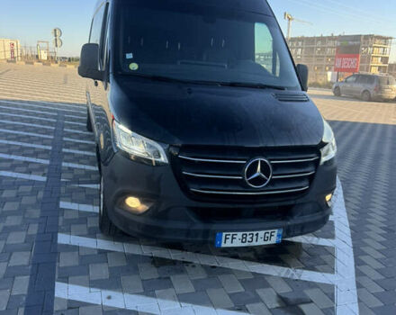 Черный Мерседес Sprinter, объемом двигателя 0 л и пробегом 430 тыс. км за 44977 $, фото 2 на Automoto.ua