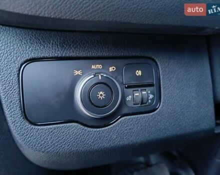 Черный Мерседес Sprinter, объемом двигателя 3 л и пробегом 196 тыс. км за 39900 $, фото 60 на Automoto.ua