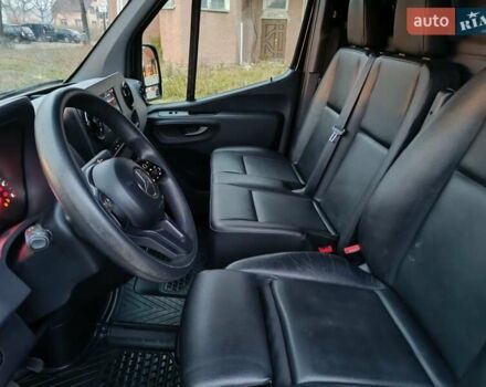 Черный Мерседес Sprinter, объемом двигателя 3 л и пробегом 196 тыс. км за 39900 $, фото 50 на Automoto.ua