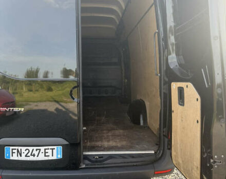 Чорний Мерседес Sprinter, об'ємом двигуна 0 л та пробігом 255 тис. км за 23900 $, фото 26 на Automoto.ua