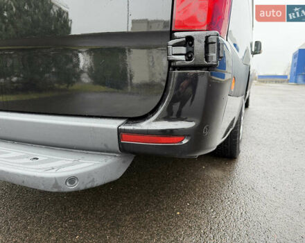 Черный Мерседес Sprinter, объемом двигателя 2.14 л и пробегом 400 тыс. км за 28000 $, фото 7 на Automoto.ua