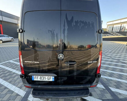 Черный Мерседес Sprinter, объемом двигателя 0 л и пробегом 430 тыс. км за 44977 $, фото 17 на Automoto.ua
