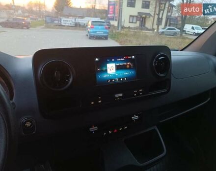 Черный Мерседес Sprinter, объемом двигателя 3 л и пробегом 196 тыс. км за 39900 $, фото 57 на Automoto.ua