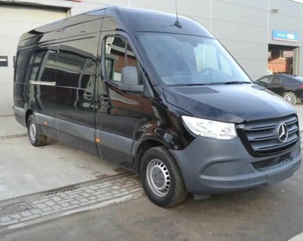 Черный Мерседес Sprinter, объемом двигателя 2.2 л и пробегом 30 тыс. км за 11000 $, фото 2 на Automoto.ua