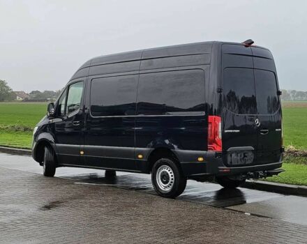 Черный Мерседес Sprinter, объемом двигателя 2.2 л и пробегом 31 тыс. км за 11000 $, фото 3 на Automoto.ua