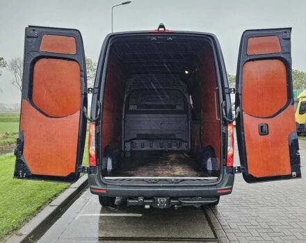 Черный Мерседес Sprinter, объемом двигателя 2.2 л и пробегом 31 тыс. км за 11000 $, фото 11 на Automoto.ua