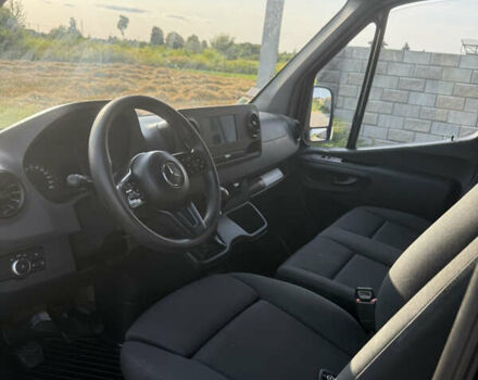 Чорний Мерседес Sprinter, об'ємом двигуна 0 л та пробігом 255 тис. км за 23900 $, фото 12 на Automoto.ua
