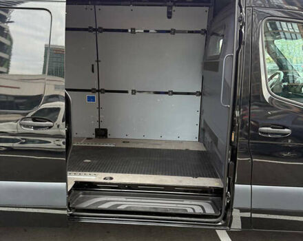 Мерседес Sprinter 2019 в Киеве на Automoto.ua Черный Мерседес Sprinter, объемом двигателя 3 л и пробегом 100 тыс. км за 47999 $, фото 12 на Automoto.ua
