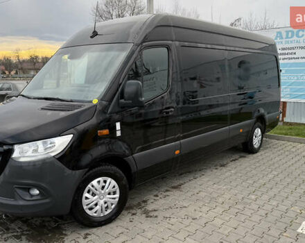 Черный Мерседес Sprinter, объемом двигателя 2.14 л и пробегом 170 тыс. км за 28975 $, фото 1 на Automoto.ua
