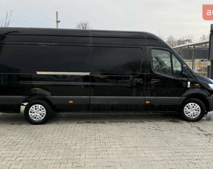Черный Мерседес Sprinter, объемом двигателя 2.14 л и пробегом 170 тыс. км за 28975 $, фото 7 на Automoto.ua