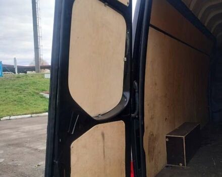 Черный Мерседес Sprinter, объемом двигателя 2.2 л и пробегом 282 тыс. км за 22800 $, фото 24 на Automoto.ua