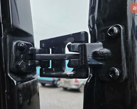 Чорний Мерседес Sprinter, об'ємом двигуна 3 л та пробігом 265 тис. км за 37500 $, фото 41 на Automoto.ua