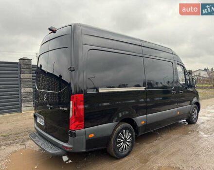 Черный Мерседес Sprinter, объемом двигателя 2.2 л и пробегом 204 тыс. км за 27500 $, фото 6 на Automoto.ua