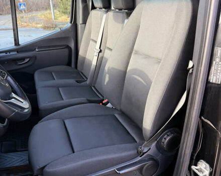 Черный Мерседес Sprinter, объемом двигателя 2.2 л и пробегом 247 тыс. км за 32500 $, фото 5 на Automoto.ua