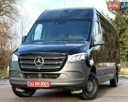 Черный Мерседес Sprinter, объемом двигателя 2.2 л и пробегом 247 тыс. км за 32500 $, фото 2 на Automoto.ua
