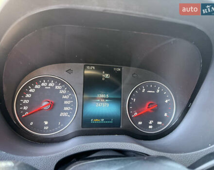 Черный Мерседес Sprinter, объемом двигателя 2.2 л и пробегом 247 тыс. км за 32500 $, фото 9 на Automoto.ua