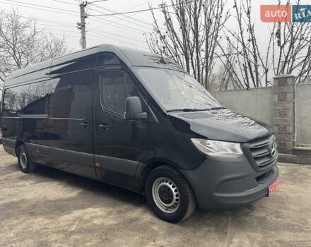 Черный Мерседес Sprinter, объемом двигателя 2.2 л и пробегом 288 тыс. км за 27700 $, фото 3 на Automoto.ua