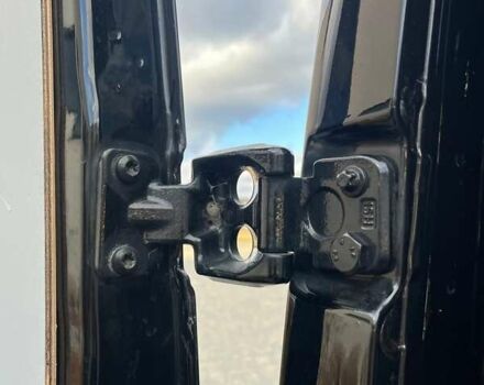 Чорний Мерседес Sprinter, об'ємом двигуна 2.2 л та пробігом 223 тис. км за 26800 $, фото 22 на Automoto.ua