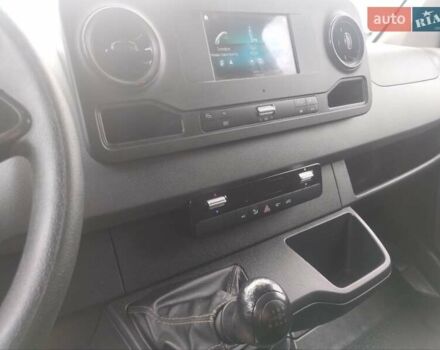 Черный Мерседес Sprinter, объемом двигателя 2.2 л и пробегом 282 тыс. км за 22800 $, фото 16 на Automoto.ua