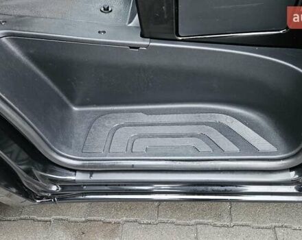 Чорний Мерседес Sprinter, об'ємом двигуна 3 л та пробігом 265 тис. км за 37500 $, фото 30 на Automoto.ua