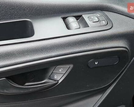 Чорний Мерседес Sprinter, об'ємом двигуна 3 л та пробігом 265 тис. км за 37500 $, фото 18 на Automoto.ua