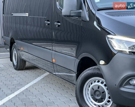 Черный Мерседес Sprinter, объемом двигателя 2 л и пробегом 259 тыс. км за 31900 $, фото 73 на Automoto.ua