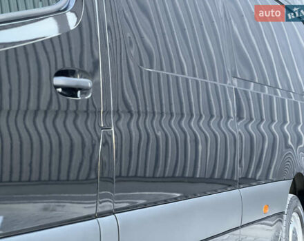 Черный Мерседес Sprinter, объемом двигателя 2 л и пробегом 259 тыс. км за 31900 $, фото 57 на Automoto.ua